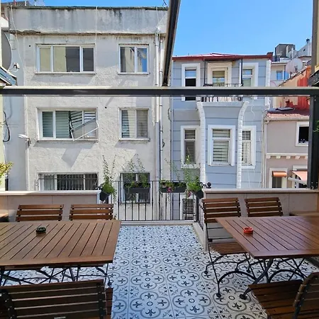 Taksim فندق