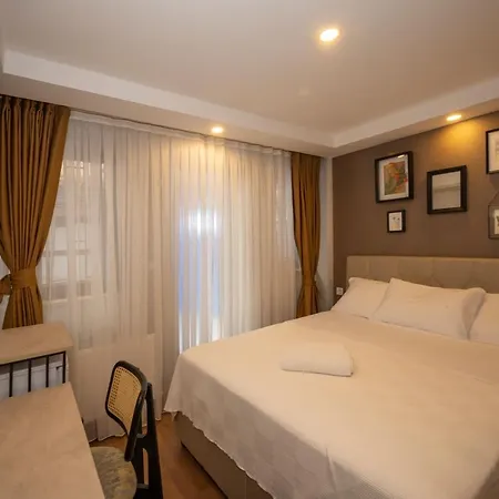 Hotel Taksim *