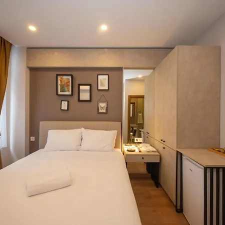 Taksim * اسطنبول