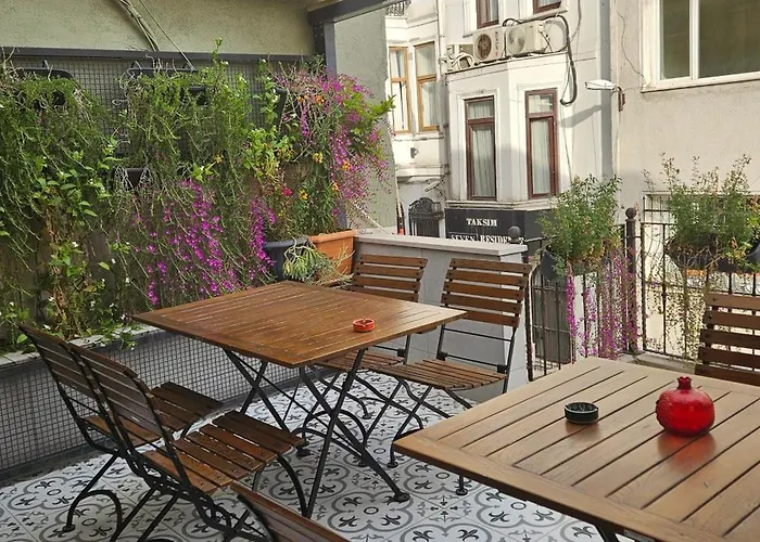 Taksim Hotel Istanboel