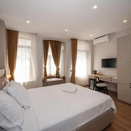 Taksim Hotel Istanboel